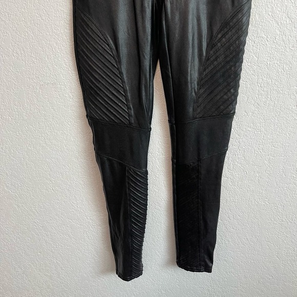 Spanx Faux Leather Moto High Waist Shaping Pull-On Ankle Leggings Very Black M - Picture 9 of 15